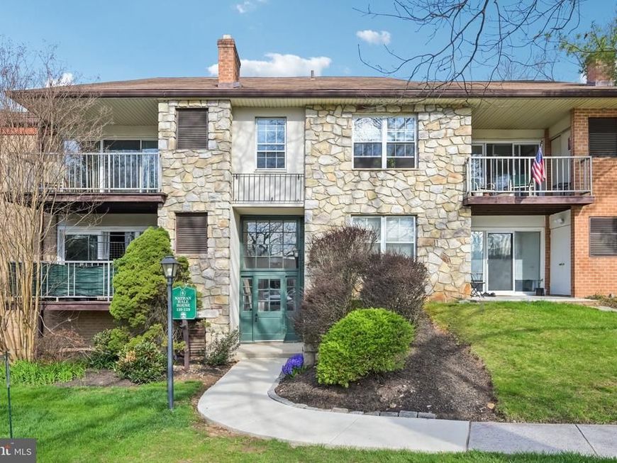 124 Drummers Lane, Unit 124, Wayne, PA 19087 Main Photo