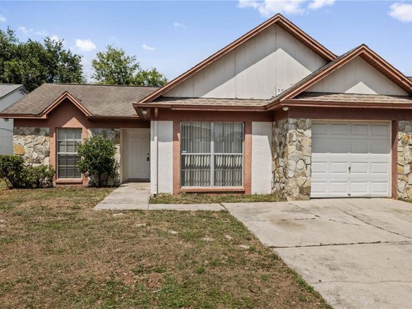 7906 GEORGE WASHINGTON LANE , TAMPA, FL 33637