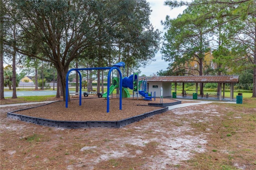 4711 Ridge Point Drive, Tampa, FL 33624 Photo