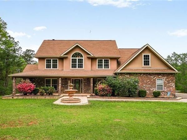 60 BLEU LAKE Drive, Covington, LA 70435