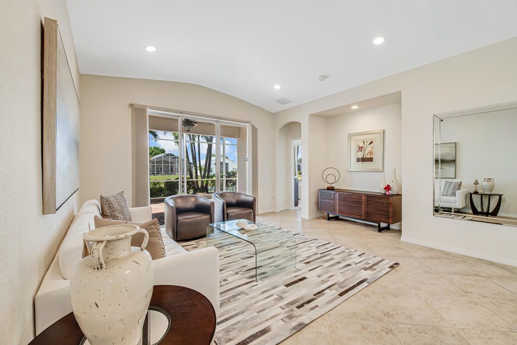 8202 Bellafiore Way, Boynton Beach, FL 33472 Photo