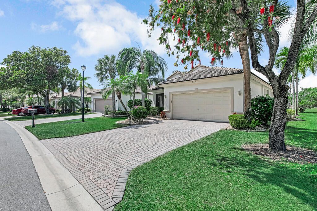 8202 Bellafiore Way, Boynton Beach, FL 33472 Photo