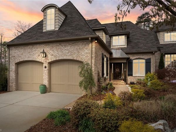 37 Creswell Court, Greensboro, NC 27407