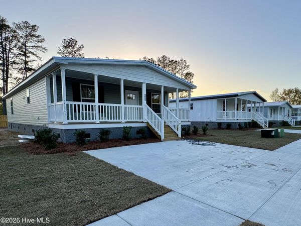 1025 Pine Ridge Court , Castle Hayne, NC 28429