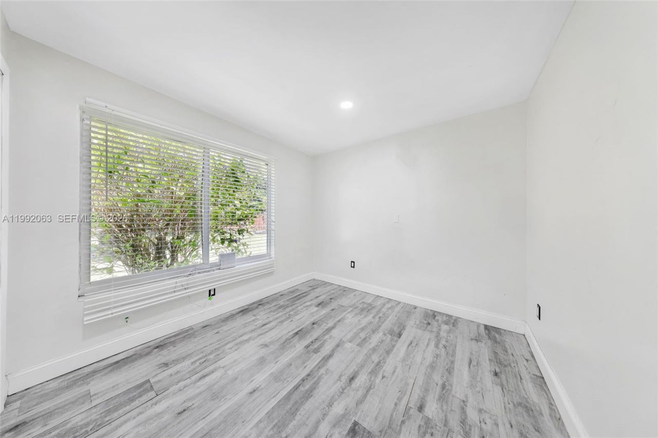 9805 Marlin Rd , Cutler Bay, FL 33157 Photo