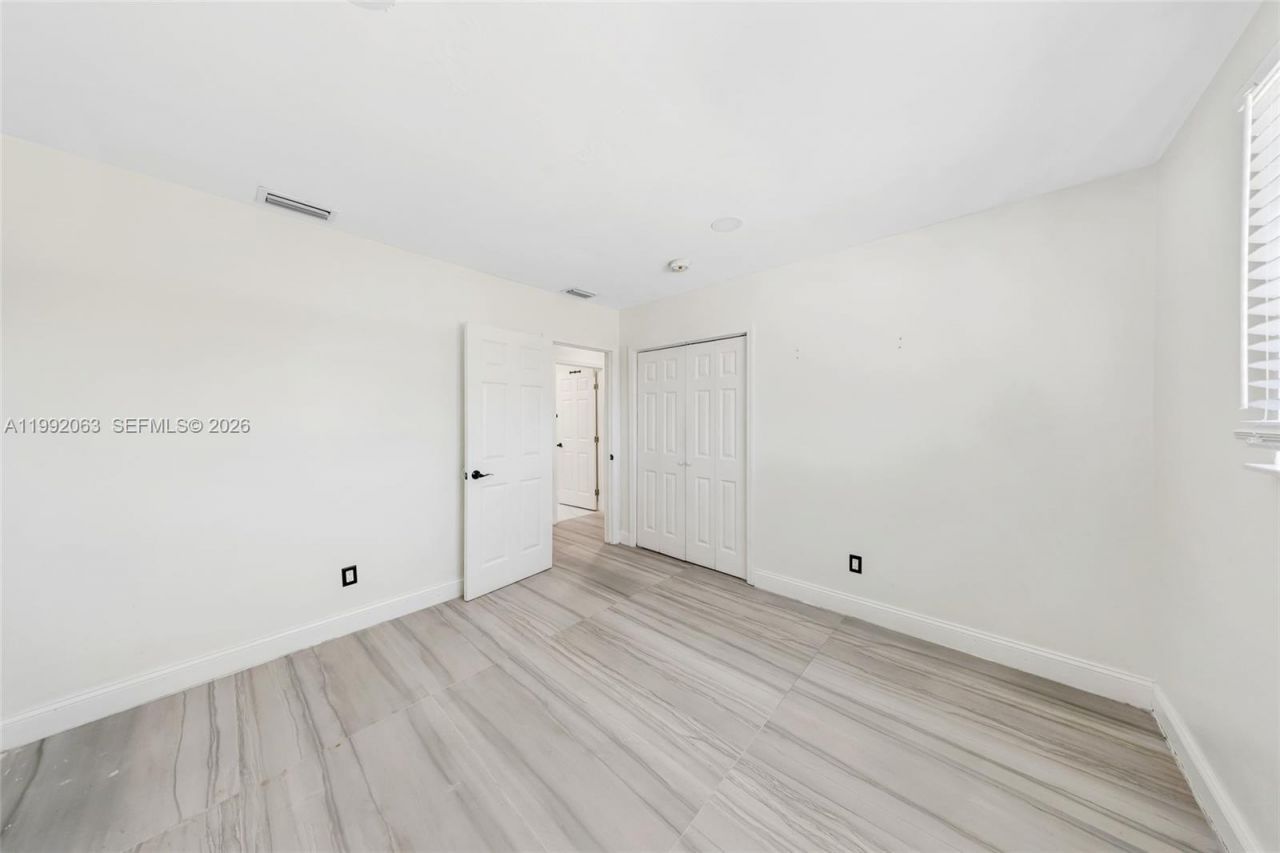 9805 Marlin Rd , Cutler Bay, FL 33157 Photo