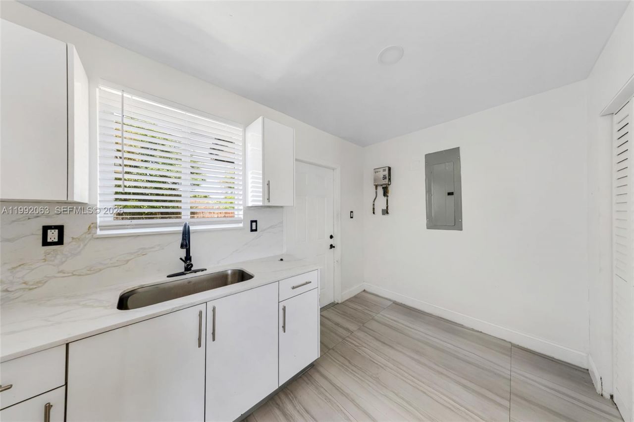 9805 Marlin Rd , Cutler Bay, FL 33157 Photo