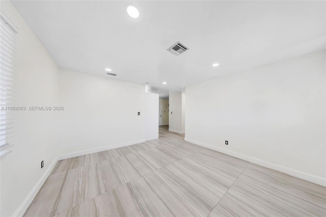 9805 Marlin Rd , Cutler Bay, FL 33157 Photo