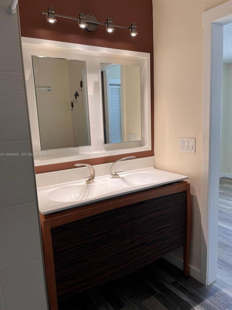 1125 SW 15th Ave Sw, Vero Beach, FL 32962 Photo