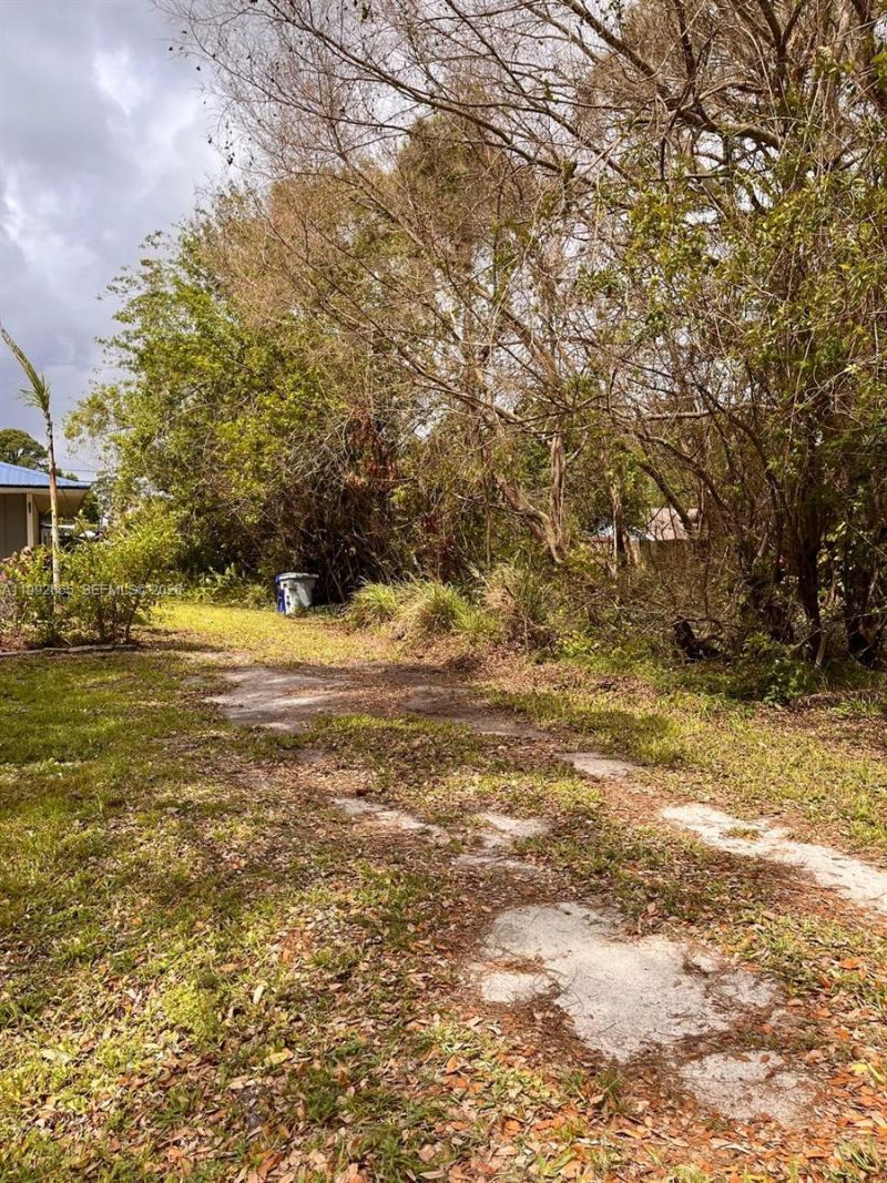 1125 SW 15th Ave Sw, Vero Beach, FL 32962 Photo
