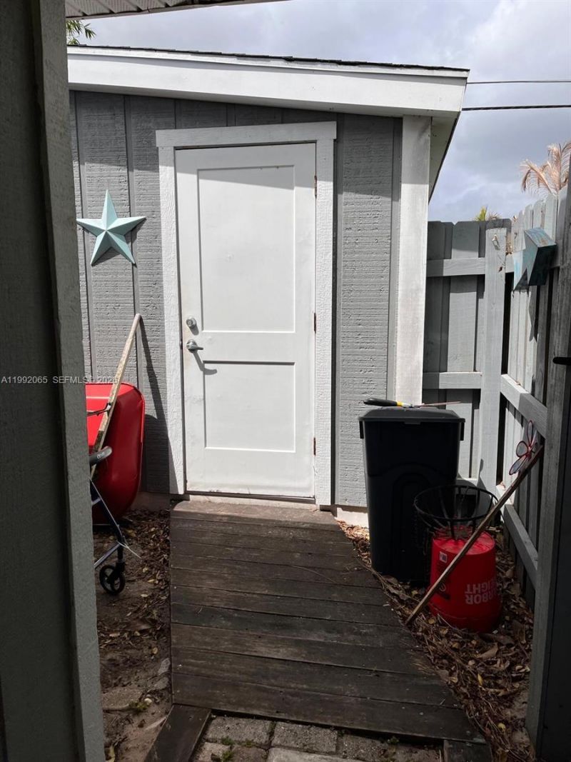 1125 SW 15th Ave Sw, Vero Beach, FL 32962 Photo