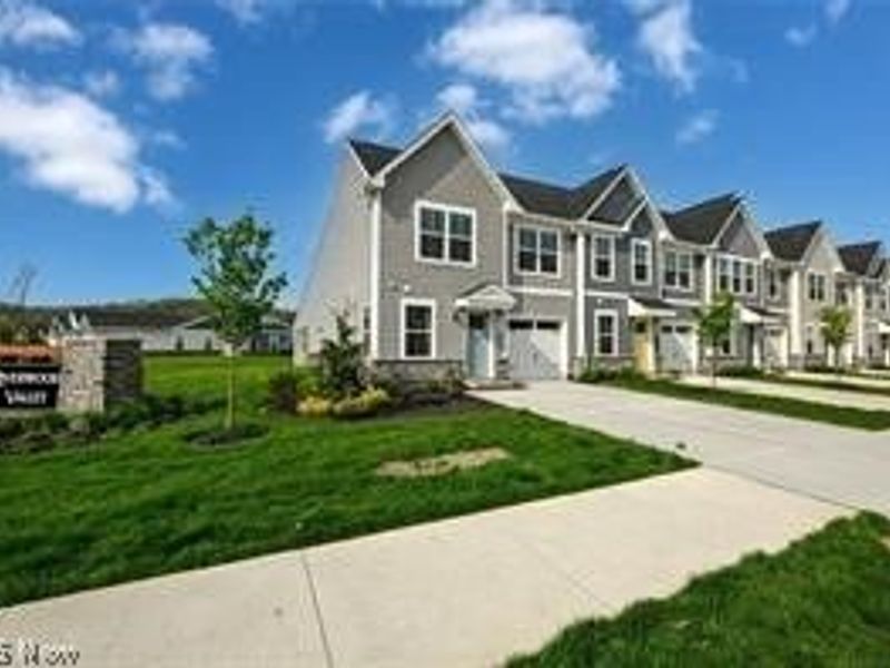 1838 Shank Drive, Akron, OH 44313 Photo 4