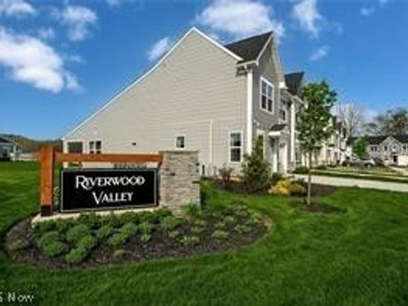 1838 Shank Drive, Akron, OH 44313 Photo 6