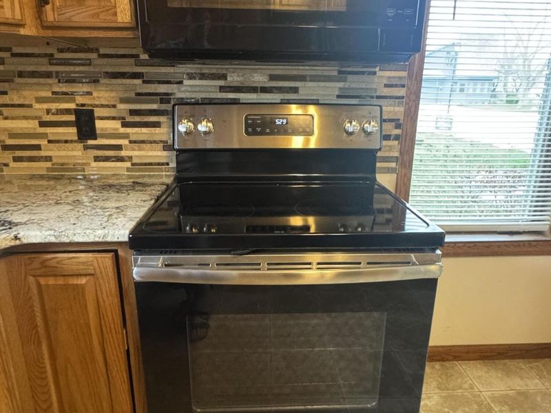 114 Marbello Court, Saint Marys, OH 45885 Photo 14