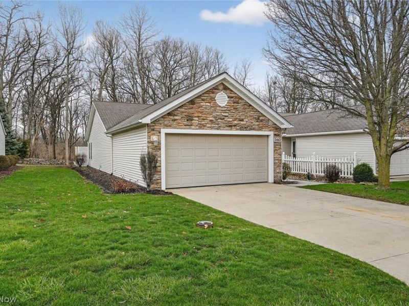 340 Lighthouse Oval, Lakeside Marblehead, OH 43440 Photo 4