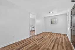 332 Beltline Avenue  photo 4