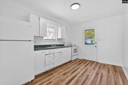 332 Beltline Avenue  photo 4