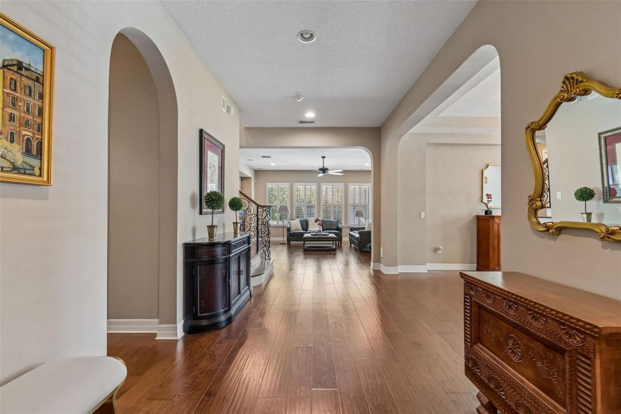 2601 Milford Berry Lane, Tampa, FL 33618 Photo