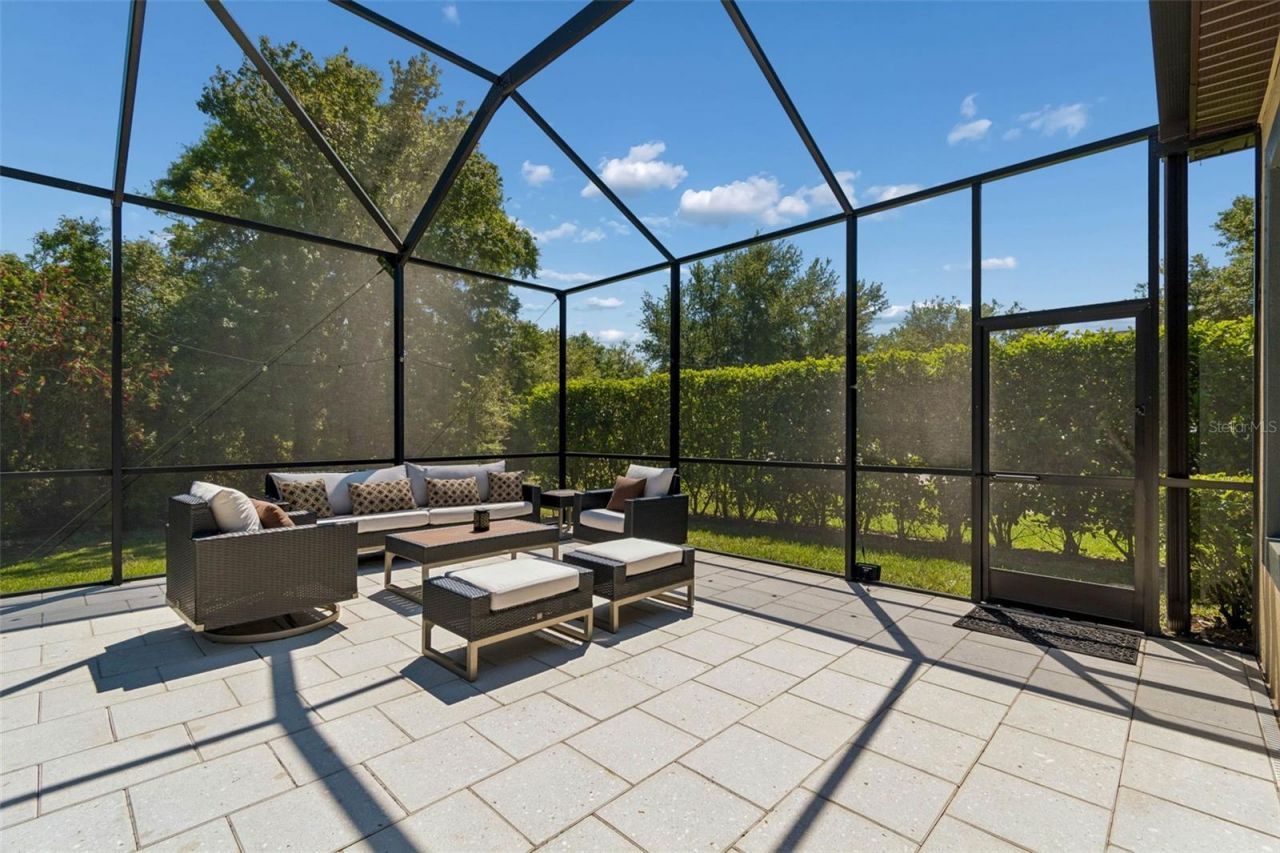 2601 Milford Berry Lane, Tampa, FL 33618 Photo