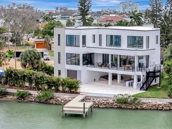 7176 S SHORE DRIVE S, ST PETERSBURG, FL 33707