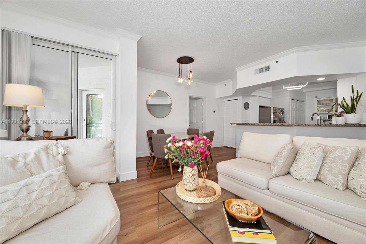 3165 NE 184th St, Unit 6204, Aventura, FL 33160 Photo