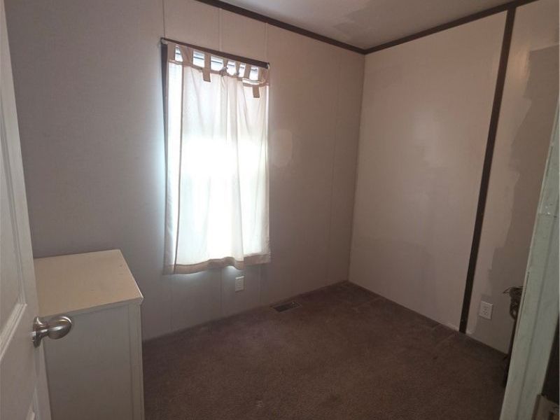 8269 Russell Lane, Cleveland, OH 44109 Photo 10