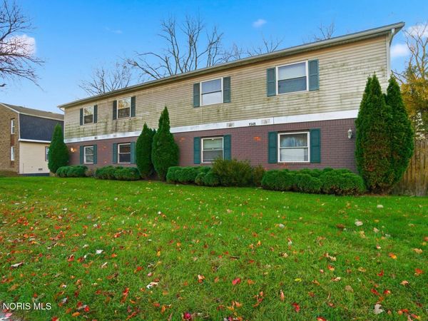 1549 Brooke Park Drive , Toledo, OH 43612