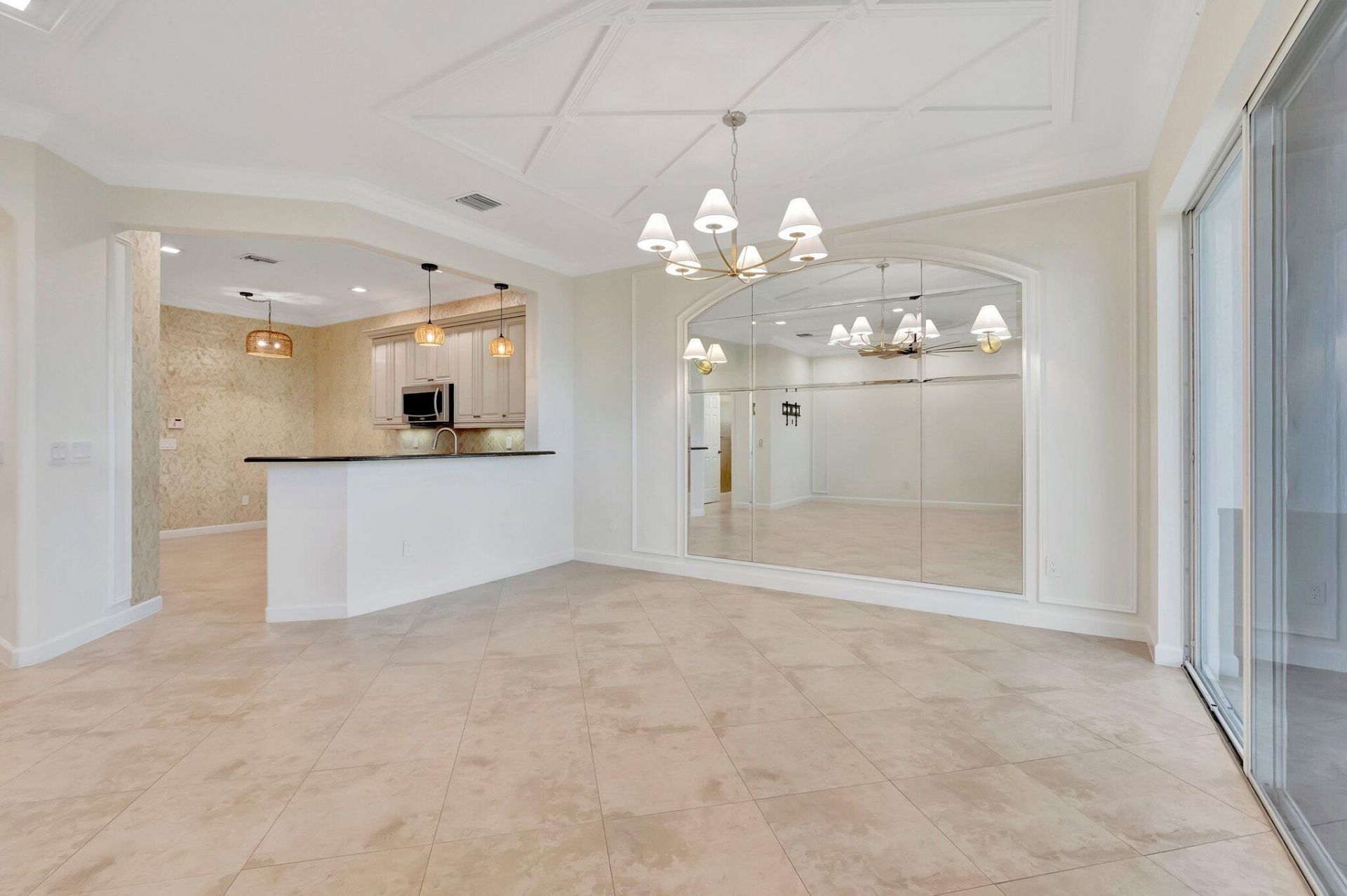 100 W Prive Circle, Delray Beach, FL 33445 Photo