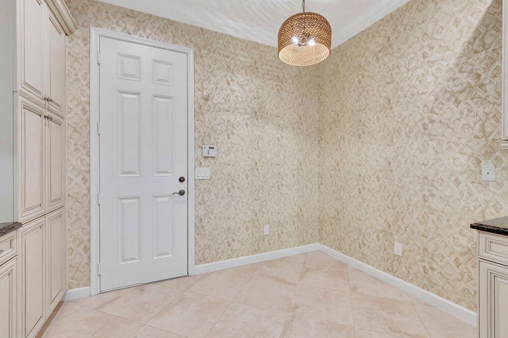 100 W Prive Circle, Delray Beach, FL 33445 Photo