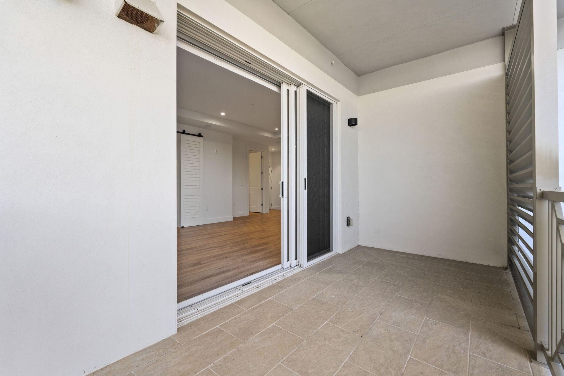 41 SW Seminole Street, Unit 204, Stuart, FL 34994 Photo