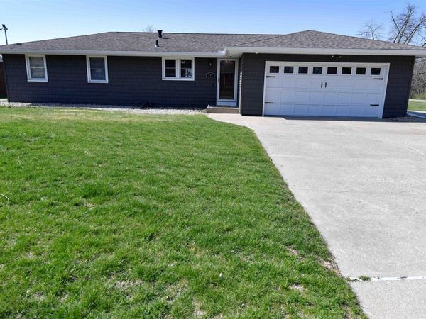 204 NORTHSHORE Drive, Morton, IL 61550