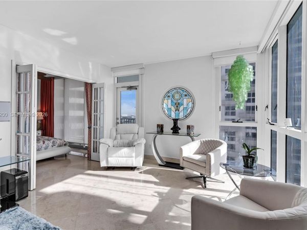 1500 Ocean Dr , Unit 907, Miami Beach, FL 33139