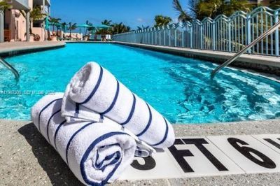 1500 Ocean Dr , Unit 907, Miami Beach, FL 33139 Photo