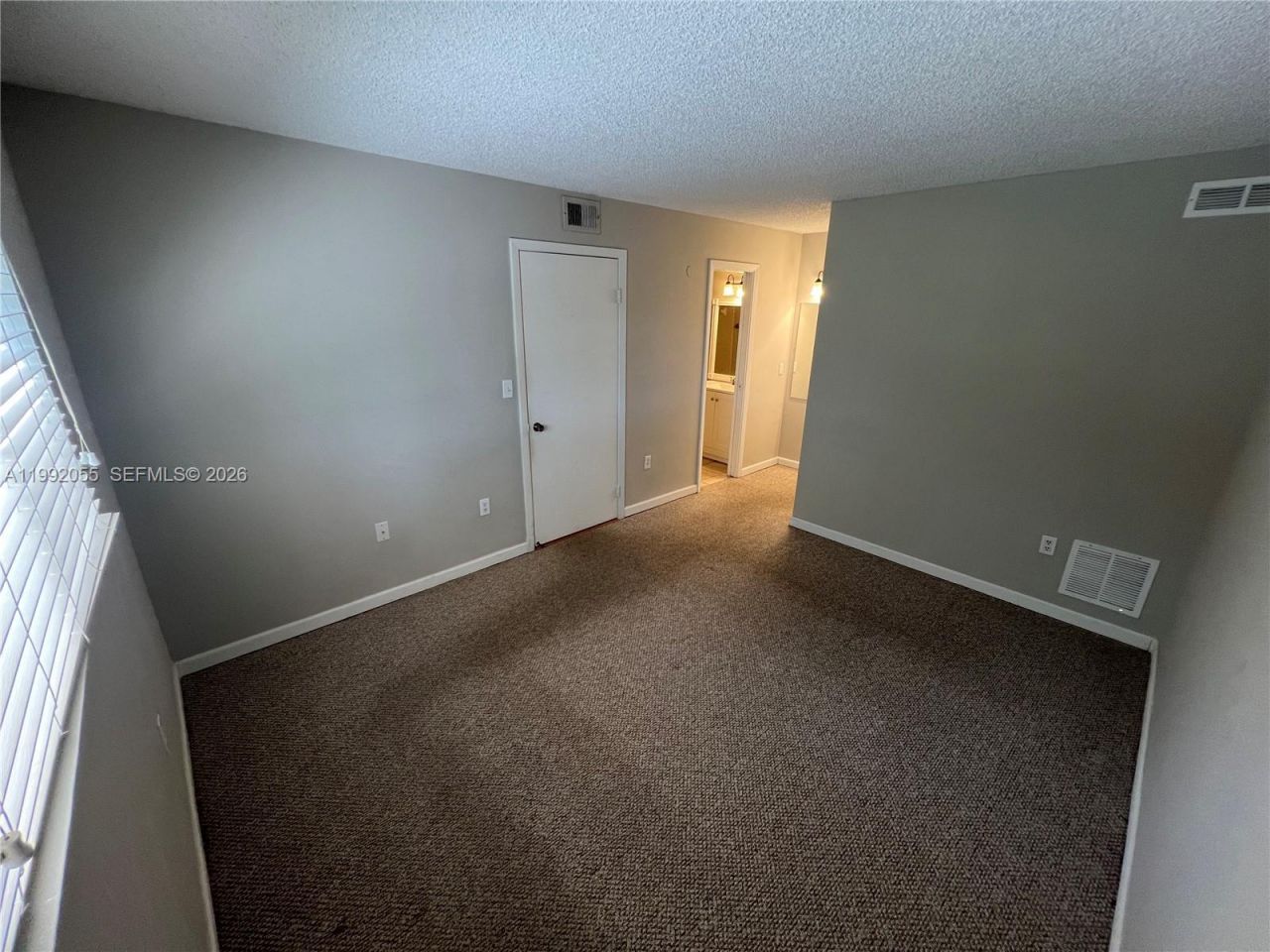 251 W Palm Cir W , Unit 107, Pembroke Pines, FL 33025 Photo