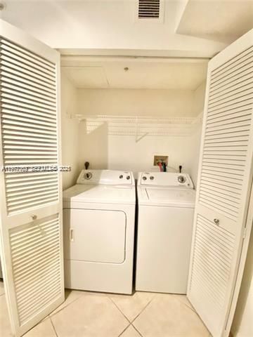 9650 NW 2nd St , Unit 4-103, Pembroke Pines, FL 33024 Photo