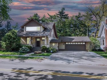 233 Gardenia Avenue, Royal Oak, MI 48067