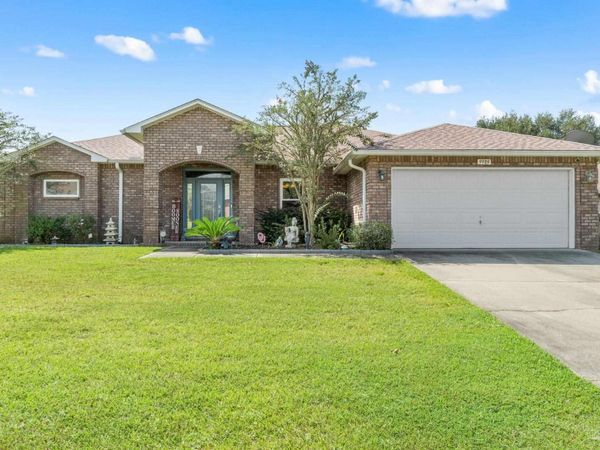 9989 Castleberry Blvd, Pensacola, FL 32526