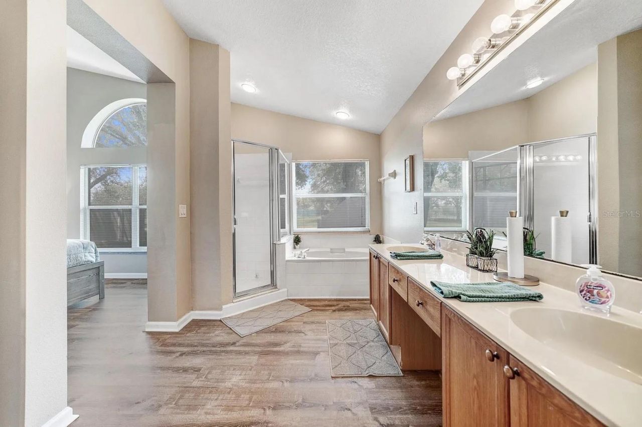 15543 Bay Vista Drive , Clermont, FL 34714 Photo