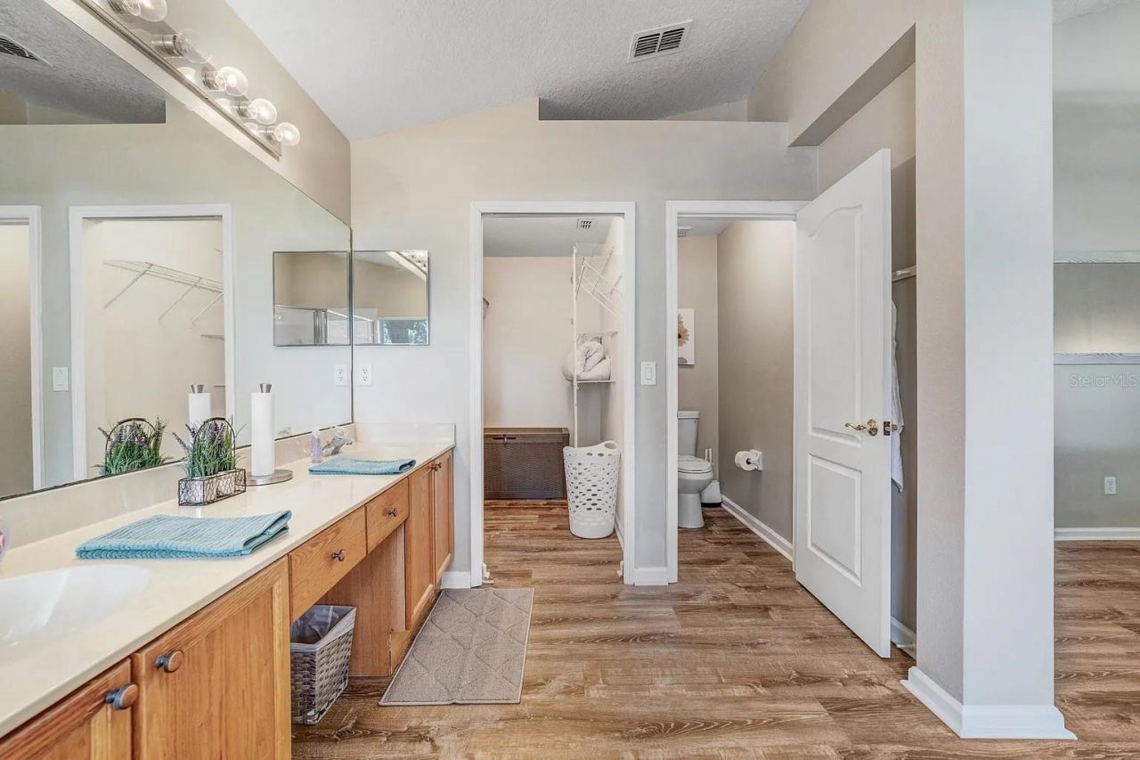 15543 Bay Vista Drive , Clermont, FL 34714 Photo