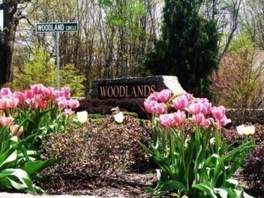 2311 Briarwood Vlg, Unit 2311, Clinton, MA 01510