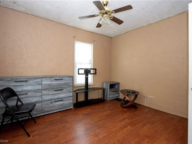 2106 Indiana Way NE, Canton, OH 44705 Photo 15