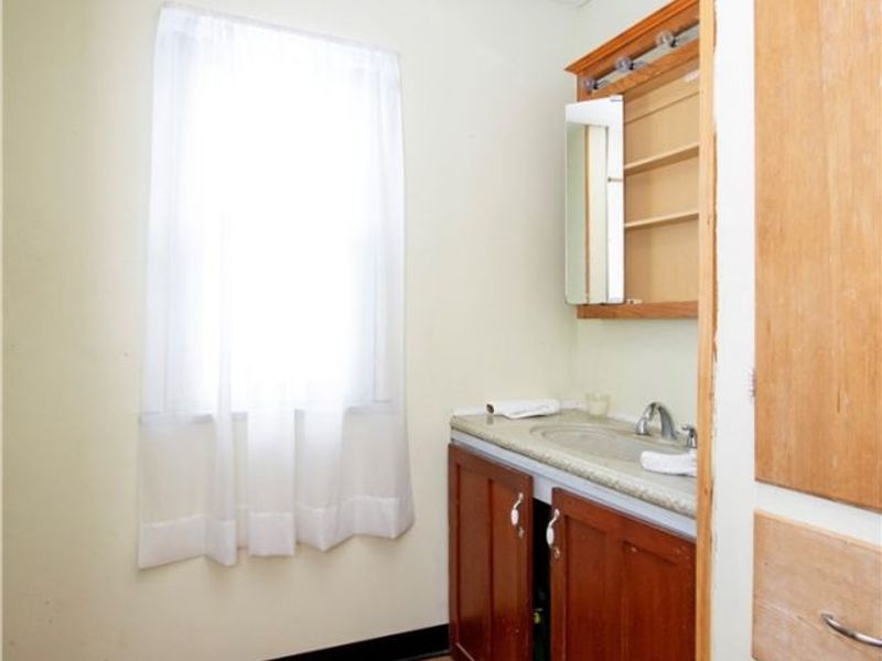 2106 Indiana Way NE, Canton, OH 44705 Photo 19