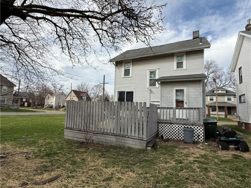 2106 Indiana Way NE, Canton, OH 44705 Photo 22