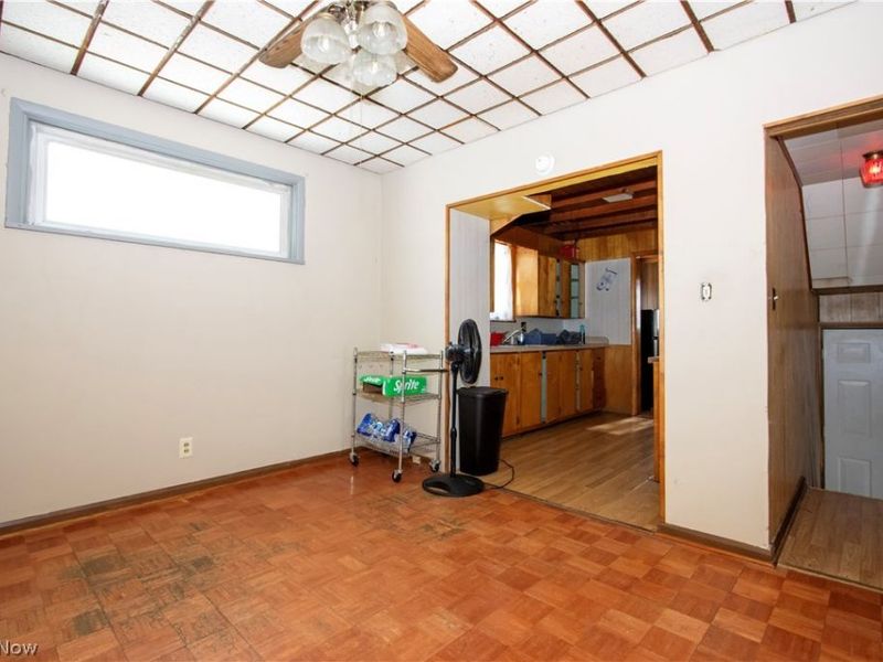 2106 Indiana Way NE, Canton, OH 44705 Photo 6