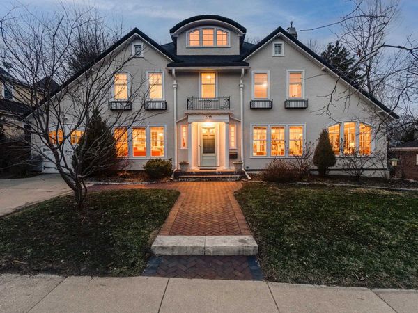 2234 Eton Ridge, Madison, WI 53726