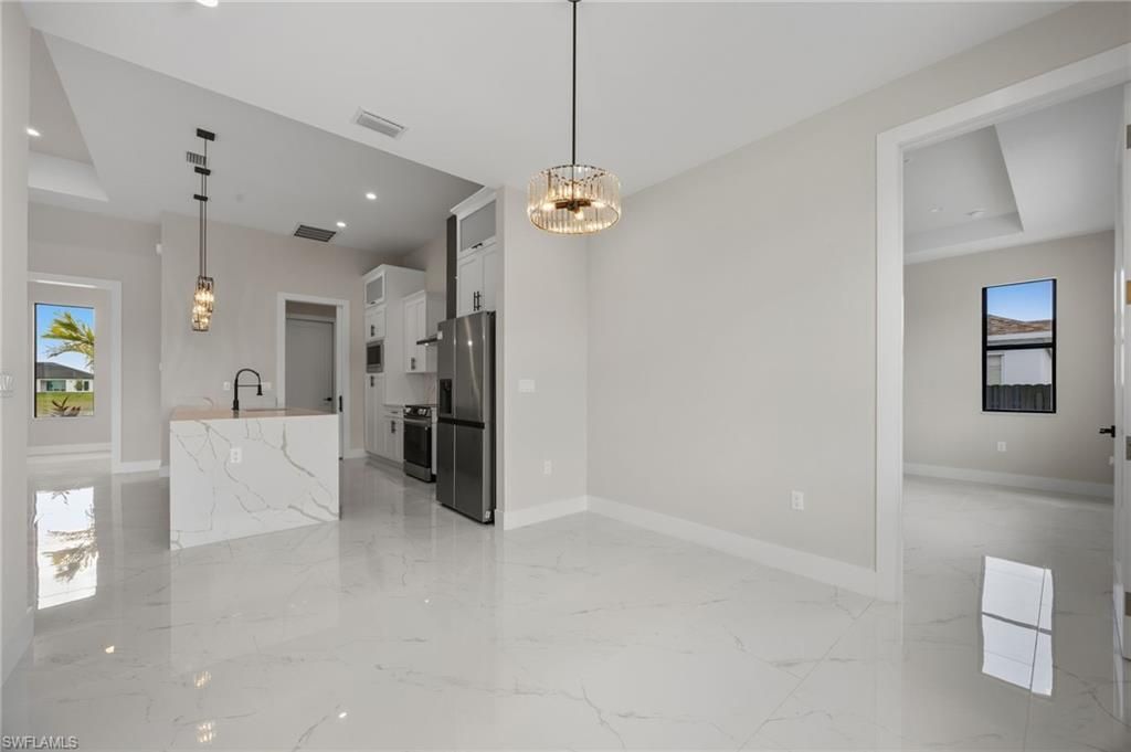 2015 NW 21st St, Cape Coral, FL 33993 Photo