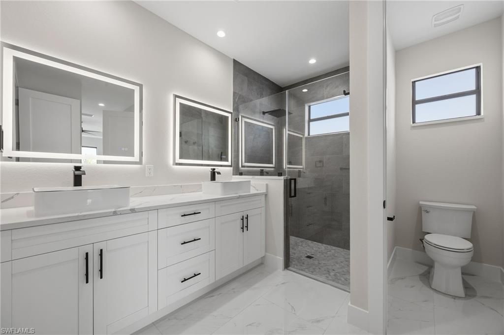 2015 NW 21st St, Cape Coral, FL 33993 Photo