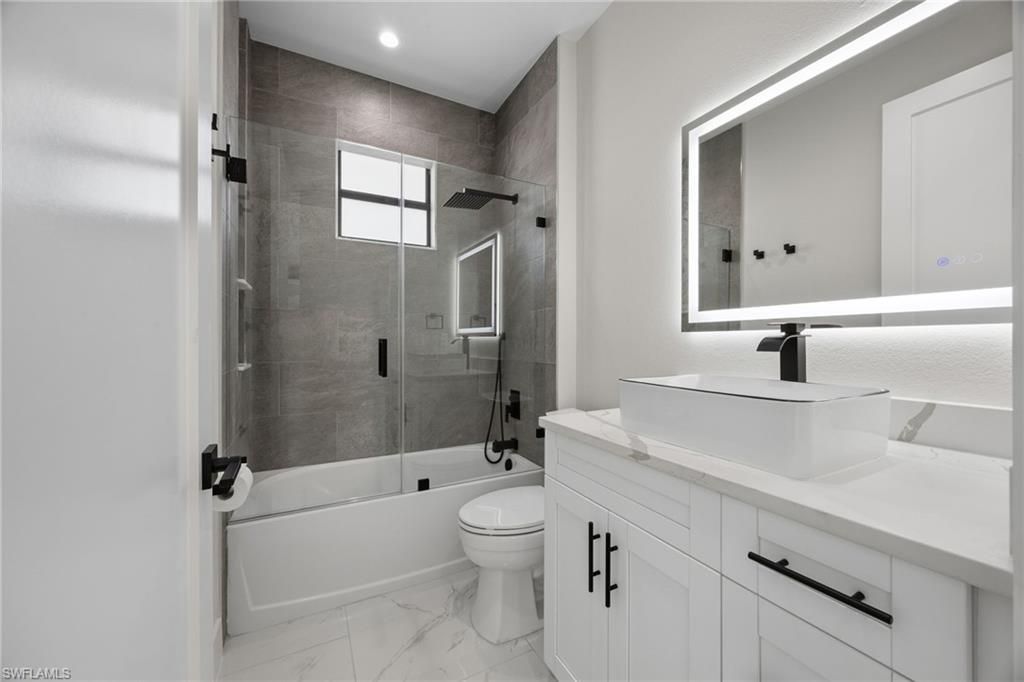 2015 NW 21st St, Cape Coral, FL 33993 Photo