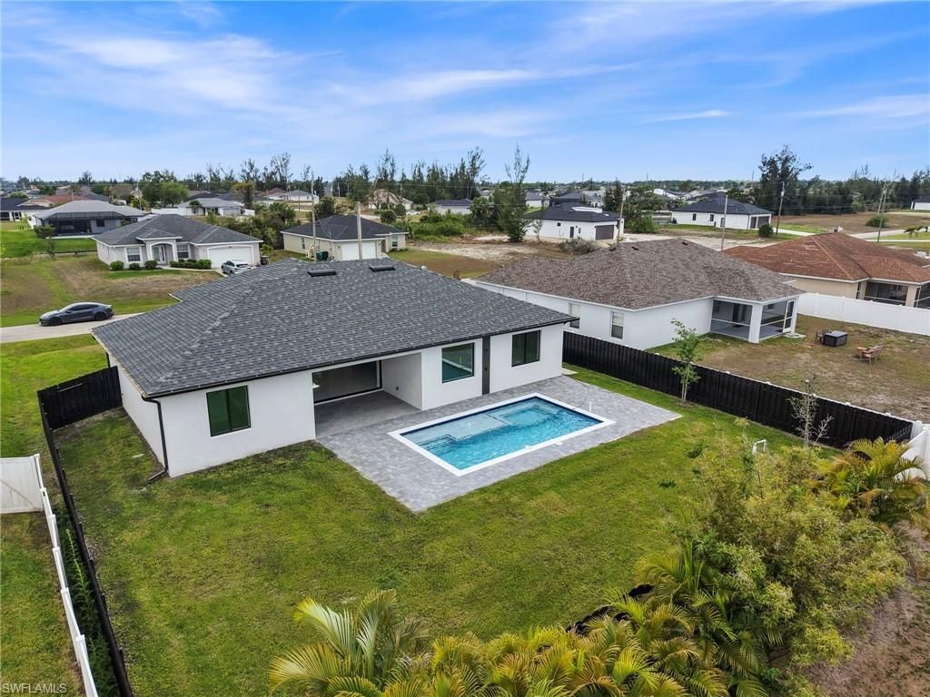 2015 NW 21st St, Cape Coral, FL 33993 Photo