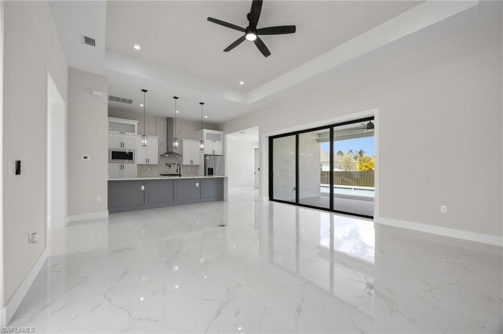 2015 NW 21st St, Cape Coral, FL 33993 Photo